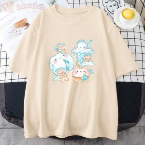 Kawaii Cloudy Snacking Brown Bear Unisex Tee