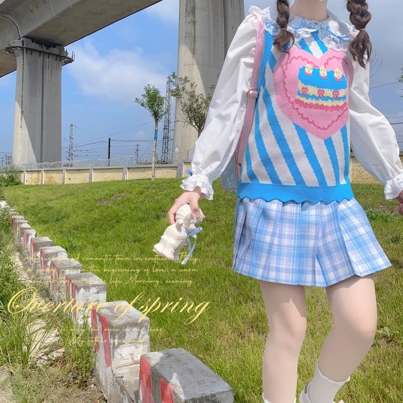 Birthday Cake Knit Vest - Image 3