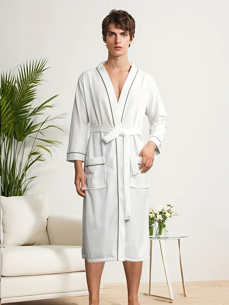 Elegant White Bathrobe - Image 2
