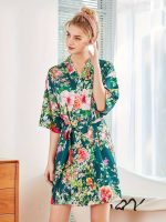 Elegant Floral Kimono Robe