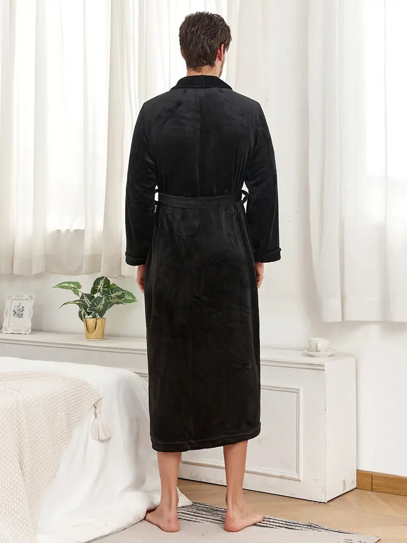 Simple, Warm Fleece Bathrobe