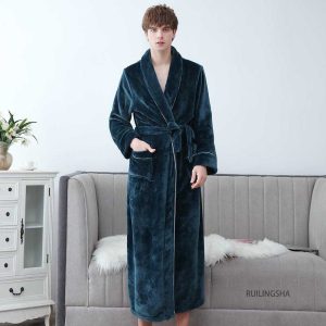 Warm Men's Bathrobe
