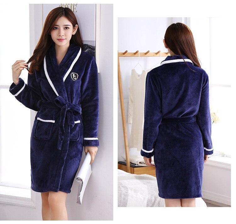 Women's Short Fleece Robe