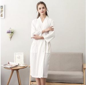 Women's Waffle-Weave Robe