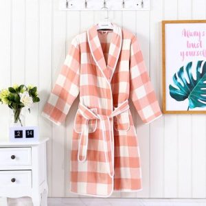 Women's Pink Flannel Robe