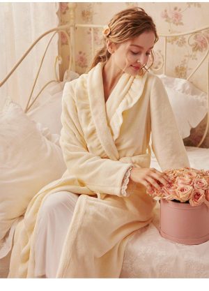 High-Quality Women's Bathrobe