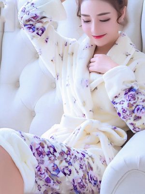 Women's Fleece Dressing Gown "Purple Flowers"