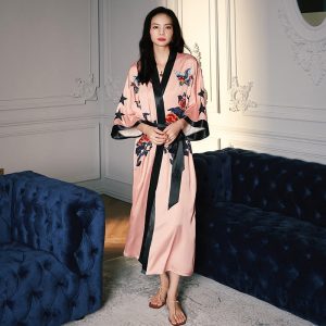 Women's Vintage Pink Satin Robe