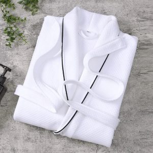 Absorbent White Bathrobe