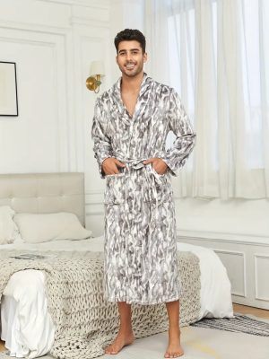 Luxurious Fleece Bathrobe