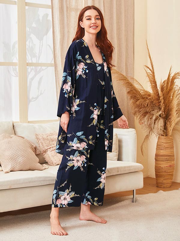 Lovely 3-Piece Women's Pajama Set "Northern Lights" - Image 2