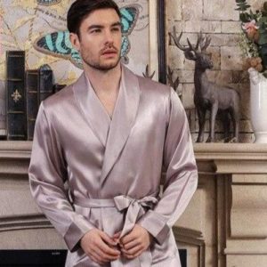 High-Quality Men's Bathrobe