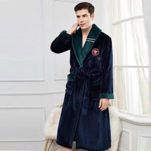 Men's Short Fleece Robe