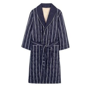 American-style bathrobe