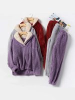 Women's Purple Fleece Pajamas – "Soft Snowflake"