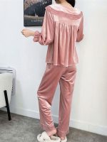 "Caresse d'Étoile" Women's Pink Velour Pajamas
