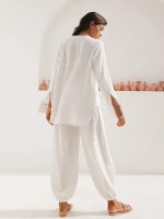 "Sillage de Lys" White Cotton Pajamas for Women