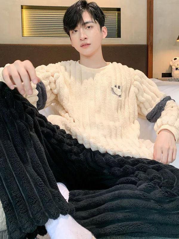 Men's Warm Fleece Pajamas "Boreal Comfort" - Image 3