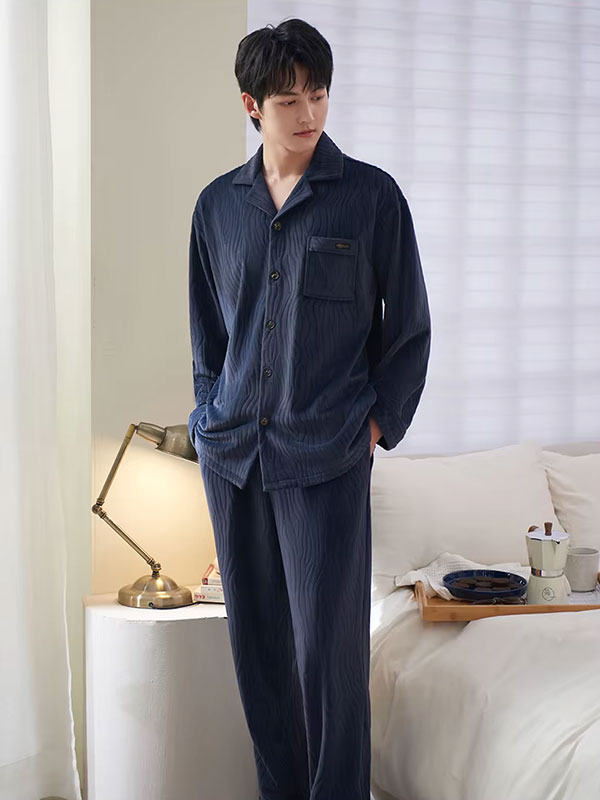 "Douceur d'Aurore" Luxury Men's Velvet Pajamas - Image 2