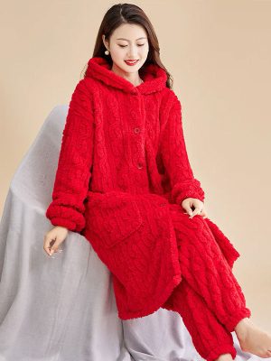 Women's Oversized Flannel Fleece Pajamas – "Enveloping Warmth"