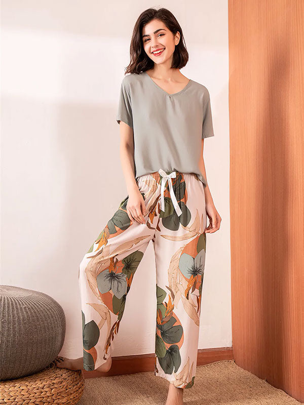 Women's 2-Piece "Spring Garden" Pajamas - Image 2