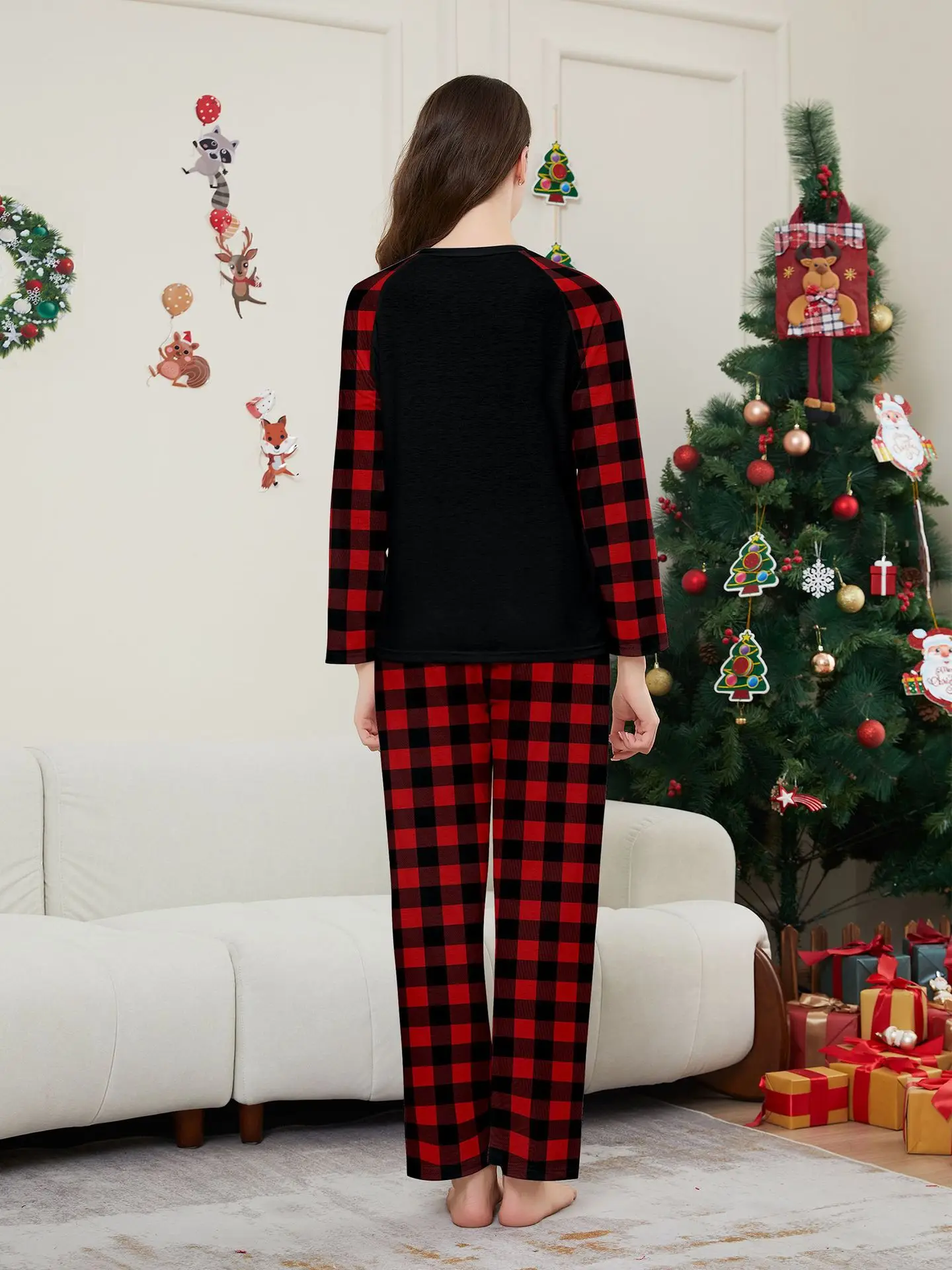 Christmas family suit - Image 16